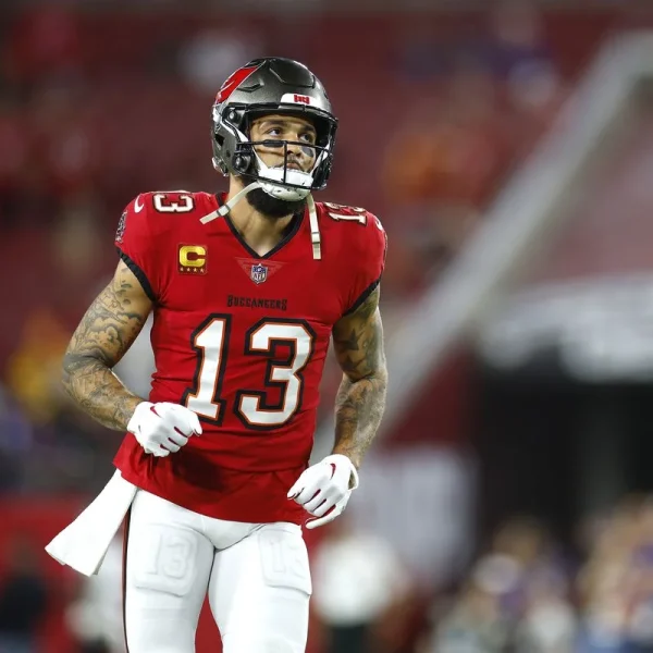 Mike Evans Net Worth 2025: The Wealthy Playmaker’s…