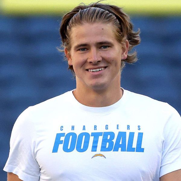 Justin Herbert Net Worth 2025: Gridiron Gains and Red Zone Riches